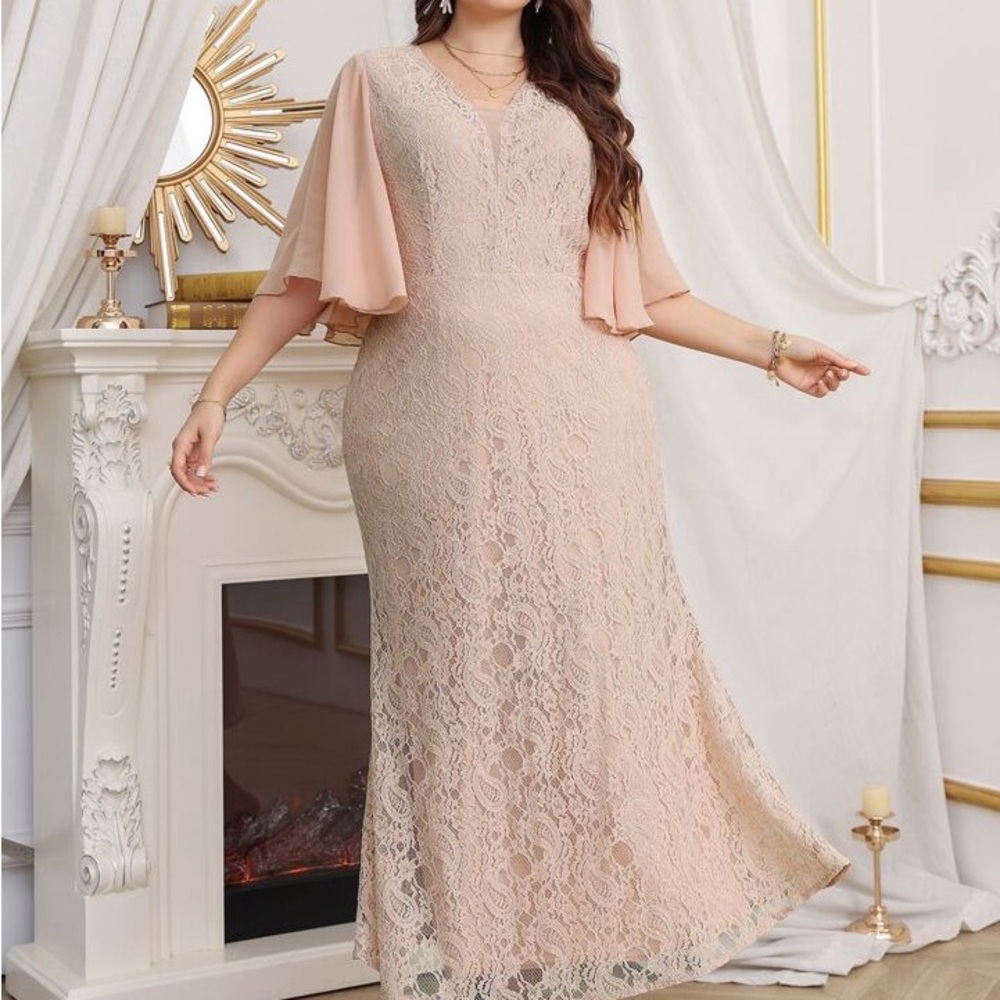 SHEIN Curve Blush Lace Maxi Dress